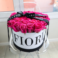 BOX 52- ROSAS FUCSIAS