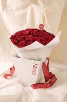 RA81 - RED LOVE (ramo de 50 rosas rojas con bolsa porta ramo)