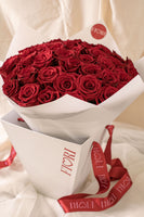 RA81 - RED LOVE (ramo de 50 rosas rojas con bolsa porta ramo)