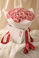 RA82 - PINK LOVE (ramo de 50 rosas rosadas con bolsa porta ramo)