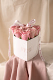 MINIBOX 8 - CORAZON PETIT PINK ( base de corazon con 9 rosas rosadas)